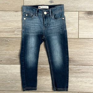 Toddler girls Levi’s 2t jeans